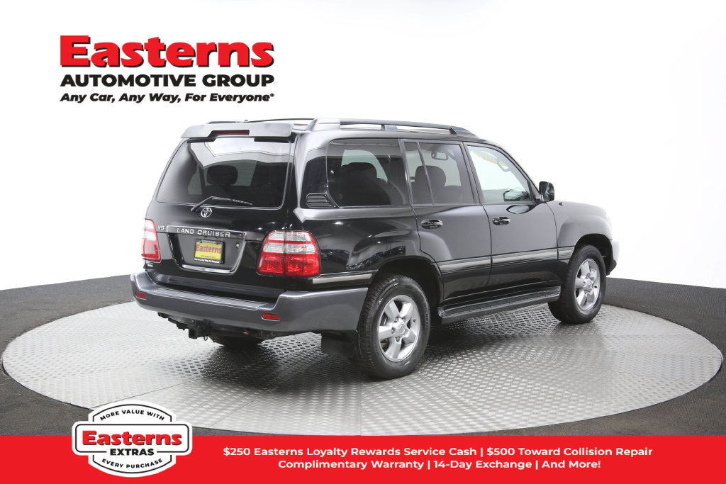 Used 2005 Toyota Land Cruiser w/ Convenience Pkg AWD/4WD image 45