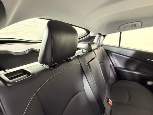 Used 2021 Toyota Prius Prime Limited image 27