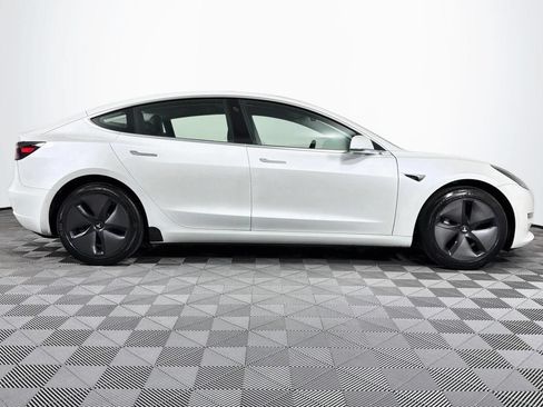 Used 2020 Tesla Model 3 Standard Range Plus RWD image 25