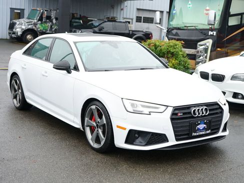 Used 2019 Audi S4 Prestige w/ Prestige Package image 7