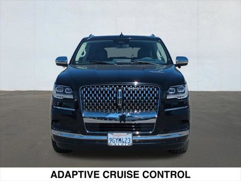 Used 2023 Lincoln Navigator Black Label image 2