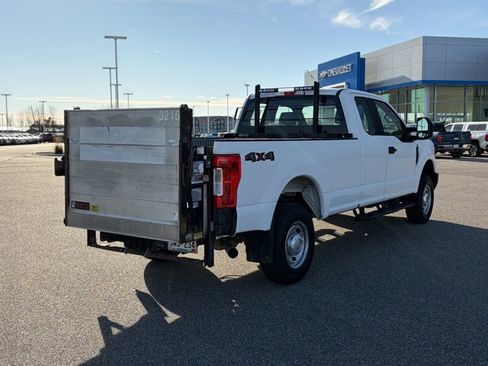 Used 2019 Ford F250 XL image 8