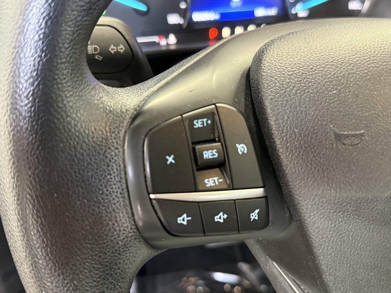 Used 2022 Ford Escape SE AWD/4WD image 22
