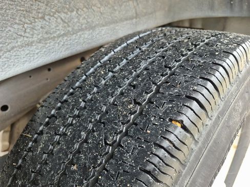 Certified 2023 Chevrolet Express 2500 w/ Driver Convenience Package image 12