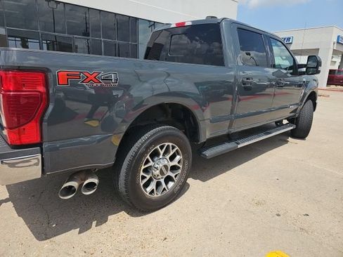 Used 2021 Ford F250 Lariat w/ Lariat Value Package AWD/4WD image 9