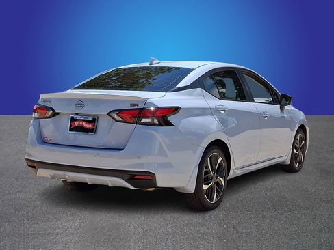 Used 2025 Nissan Versa SR w/ Trunk Package FWD image 4