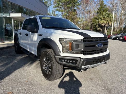 Used 2018 Ford F150 XLT image 9