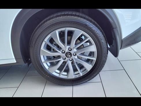 Used 2024 INFINITI QX50 Luxe image 8