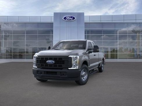 New 2026 Ford F250 XL image 2