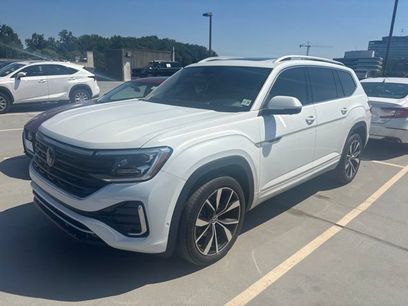 Used 2024 Volkswagen Atlas SEL Premium R-Line