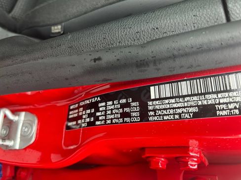 Certified 2022 Jeep Renegade Latitude w/ Convenience Group AWD/4WD image 32
