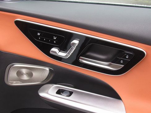 New 2026 Mercedes-Benz GLC 300 4MATIC image 21