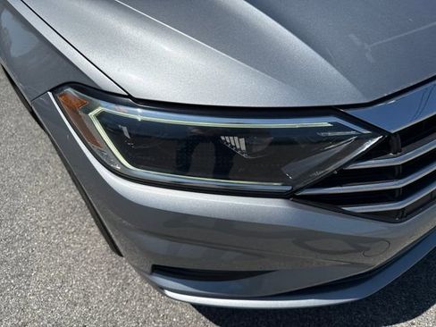 Used 2020 Volkswagen Jetta SEL FWD image 12