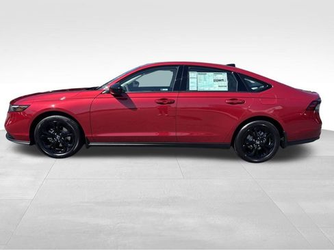 New 2025 Honda Accord SE image 3