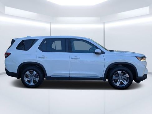 Used 2024 Honda Pilot EX-L image 2