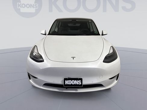 Used 2022 Tesla Model Y Performance image 11