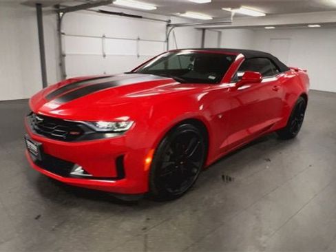 Certified 2023 Chevrolet Camaro LT w/ RS Package image 4