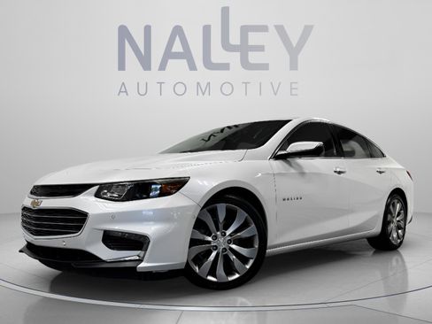 Used 2017 Chevrolet Malibu Premier FWD image 1