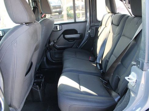 Used 2020 Jeep Wrangler Unlimited Sport image 23