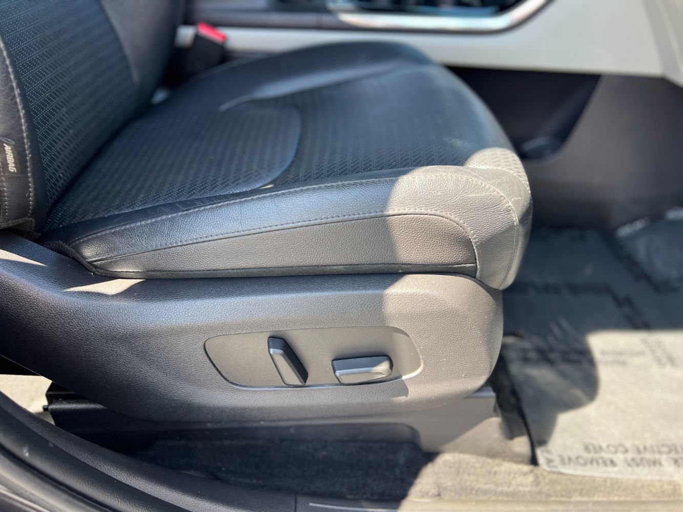Used 2024 Kia Carnival SX Prestige FWD image 26