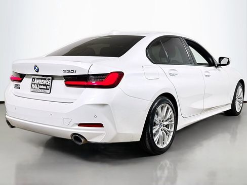 Used 2023 BMW 330i Sedan w/ Driving Assistance Package image 4
