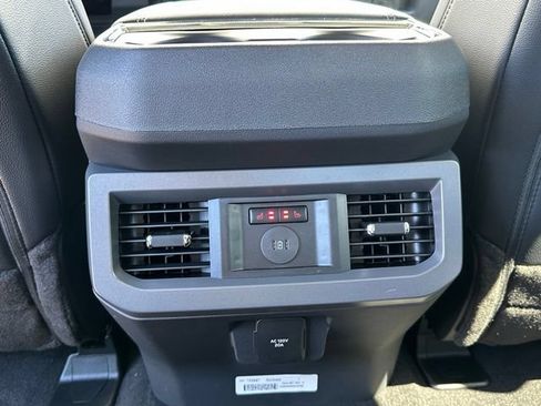 New 2026 Ford F250 Lariat w/ Black Appearance Package AWD/4WD image 23