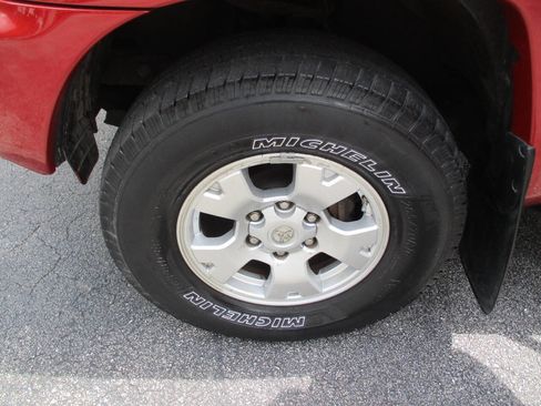 Used 2013 Toyota Tacoma PreRunner w/ TRD Off-Road Pkg image 27