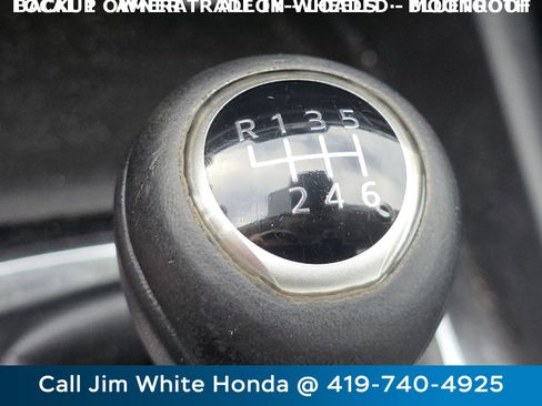 Used 2018 MAZDA MAZDA3 Touring image 21