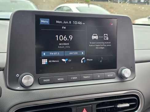 Used 2023 Hyundai Kona SE FWD image 20