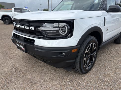 Certified 2024 Ford Bronco Sport Outer Banks w/ Tech Package AWD/4WD image 7