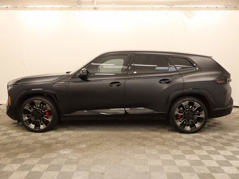 Used 2023 BMW XM AWD/4WD image 2