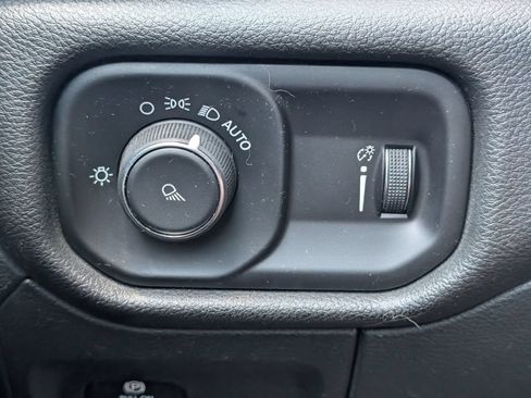 Used 2022 RAM 1500 Tradesman AWD/4WD image 13