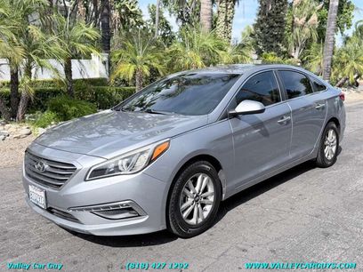 Used 2015 Hyundai Sonata SE w/ Option Group 09