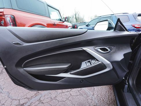 Used 2023 Chevrolet Camaro LT w/ RS Package image 8