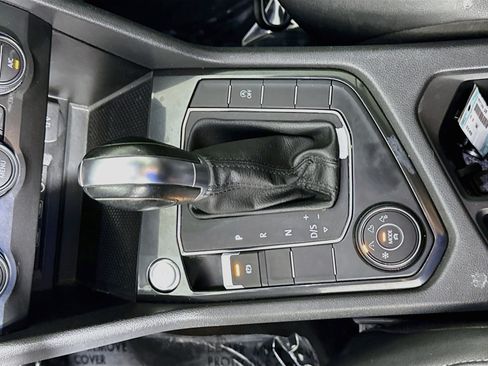 Used 2019 Volkswagen Tiguan SEL AWD/4WD image 20