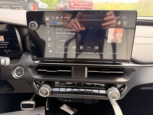 Used 2024 Acura ZDX A-Spec image 19