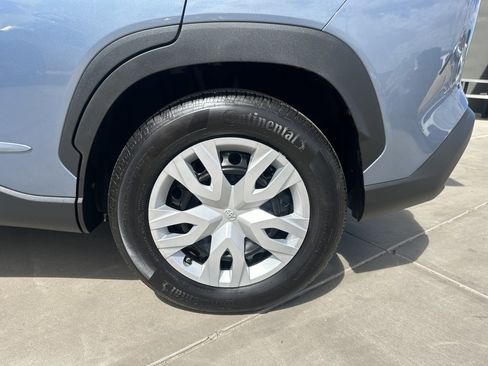 Used 2023 Toyota Corolla Cross L image 31