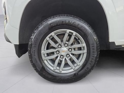Certified 2025 Chevrolet Colorado LT RWD image 9