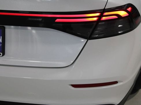 Used 2023 Honda Accord EX image 45