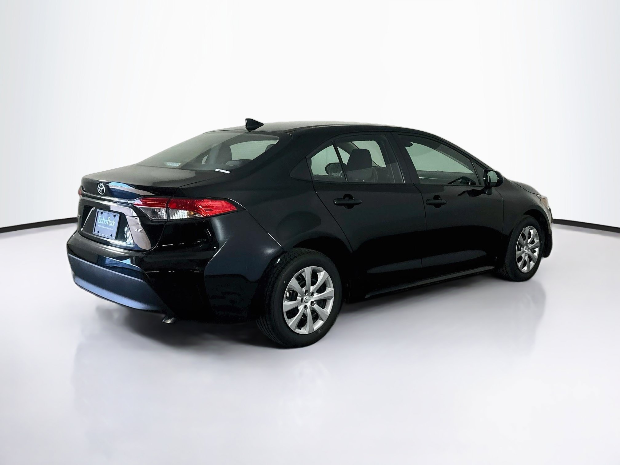 Used 2026 Toyota Corolla LE FWD image 9