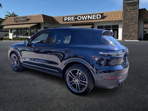 Used 2023 Porsche Cayenne image 5
