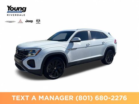 Used 2024 Volkswagen Atlas Cross Sport SE AWD/4WD image 1