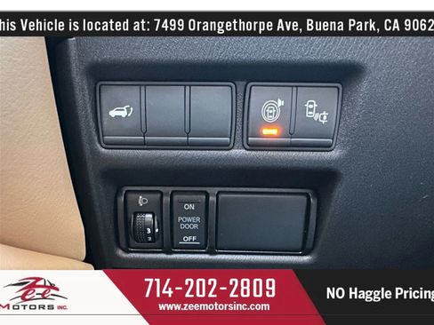 Used 2017 Nissan Armada Platinum w/ Captain Seat Package image 40