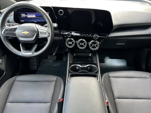Used 2026 Chevrolet Blazer EV LT FWD image 16