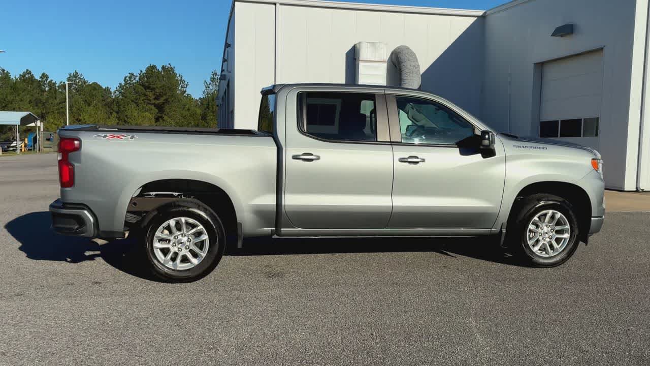 Used 2026 Chevrolet Silverado 1500 RST AWD/4WD image 9