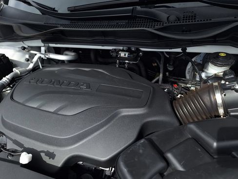 Used 2023 Honda Odyssey Touring image 34