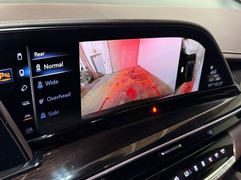 Certified 2023 Cadillac Escalade ESV Sport Platinum w/ LPO, ONYX Package AWD/4WD image 30