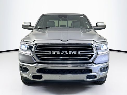 Used 2023 RAM 1500 Laramie AWD/4WD image 2