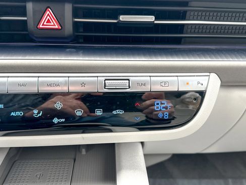 Used 2023 Hyundai Ioniq 6 SEL image 30