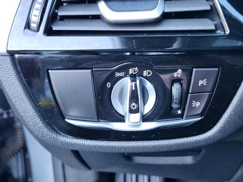 Used 2019 BMW 530i xDrive 530i xDrive image 26